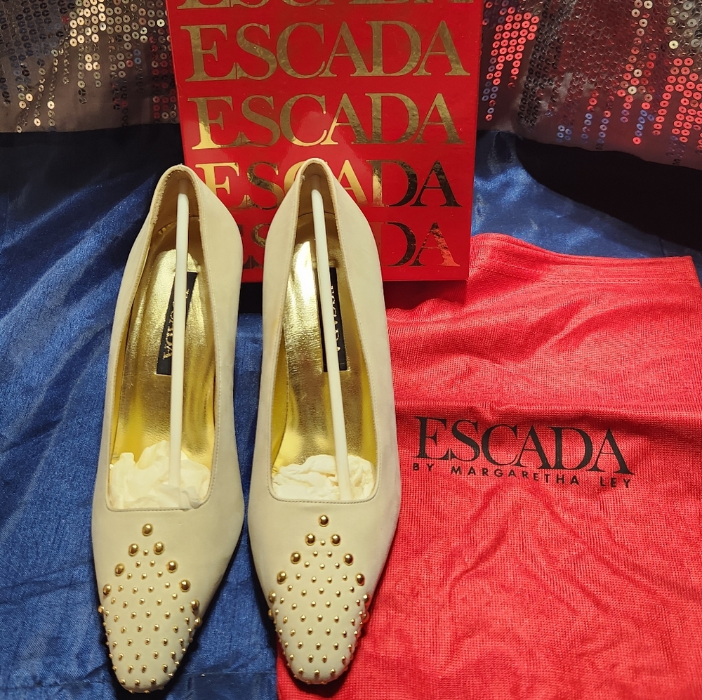 Vintage Escada Cream Pumps with Gold Accents